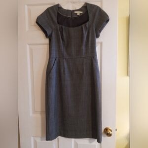 Ladies Banana Republic Gray Glen Plaid Wool Dress 8M